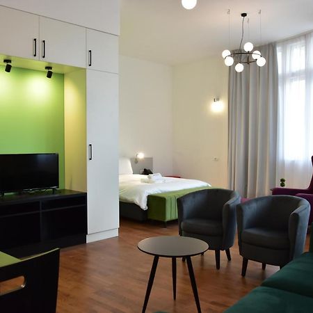 Osten Art Hotel Skopje Exteriör bild
