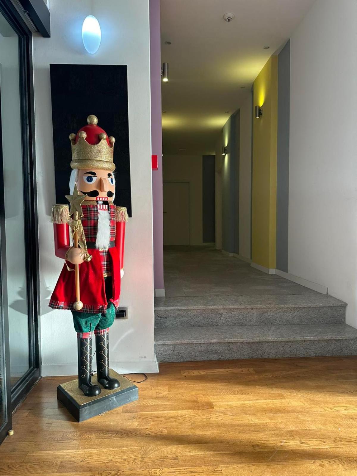Osten Art Hotel Skopje Exteriör bild