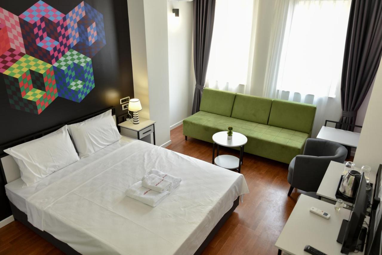 Osten Art Hotel Skopje Exteriör bild