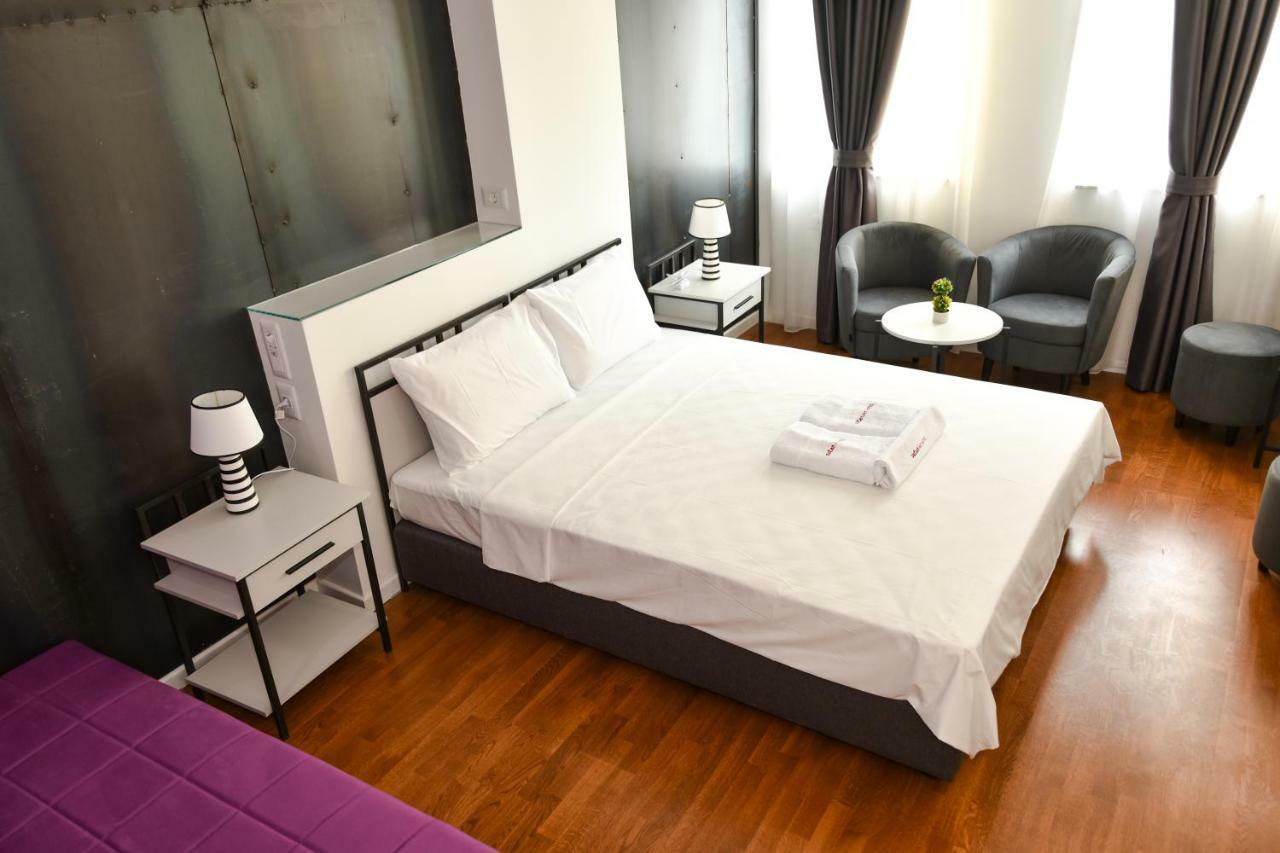 Osten Art Hotel Skopje Exteriör bild